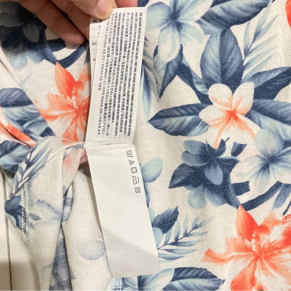 ABERCROMBIE and FITCH Kids Floral Hawaiian T Shirt Youth Unisex 15 16 - Picture 10 of 10